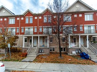 5050 Intrepid Dr #22, Mississauga, ON L5M0E8