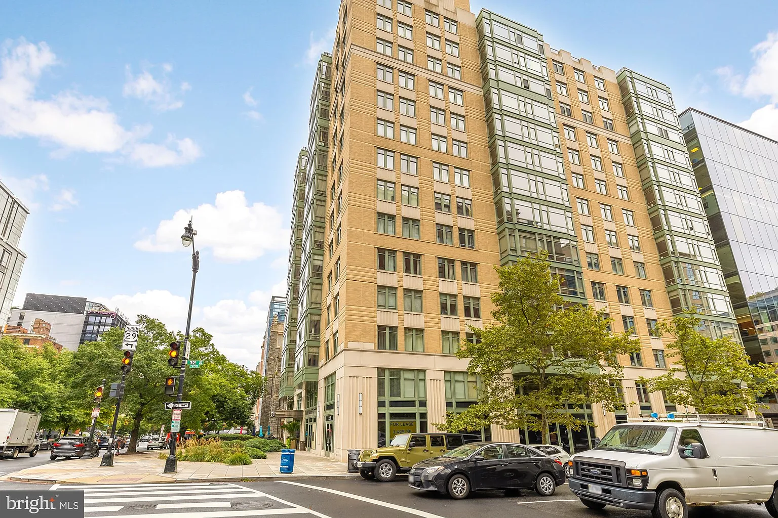 1150 K St NW APT 202 photo 1