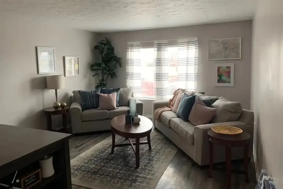 Westbrooke Village Apartments — Photo 1