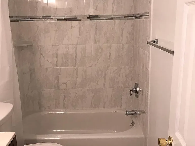 18120 Chalet Dr #11-203 — Photo 14