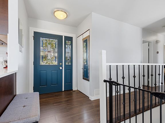 5th image of 2190 Hillside Ave