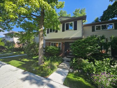 3266 Williamsburg Rd, Ann Arbor, MI, 48108