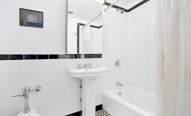 Rented by Living New York | media 9