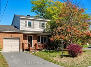 91 Mississippi Rd, Carleton Place, ON K7C 4E5