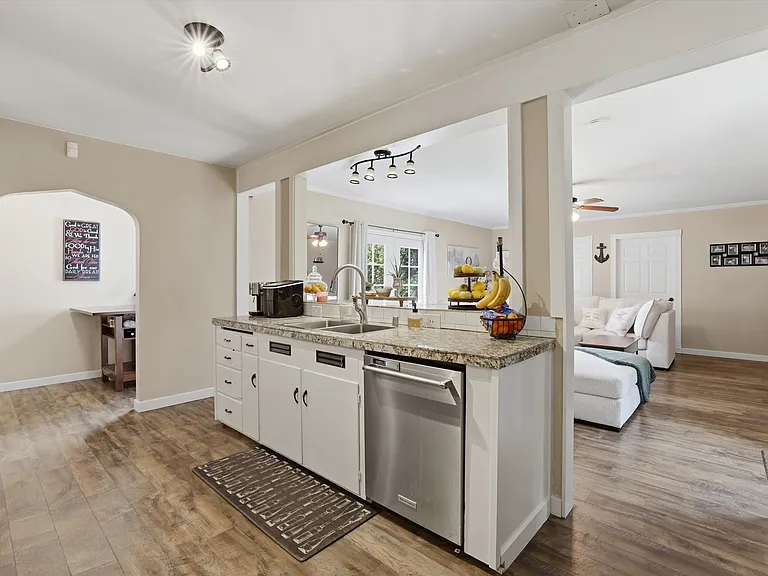 913 84th St SE — Photo 18