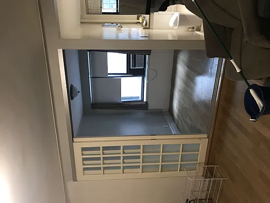 Rented by Samuel Realty Group LLC | media 18