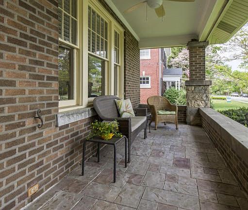 59-404_Pleasantview_Ave-59