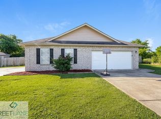572 Rose Cottage Cir, Gallatin, TN 37066