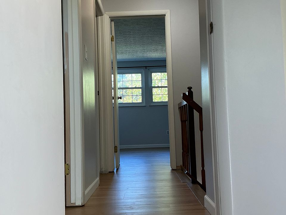1st image of 2994 Grandwoods Cir
