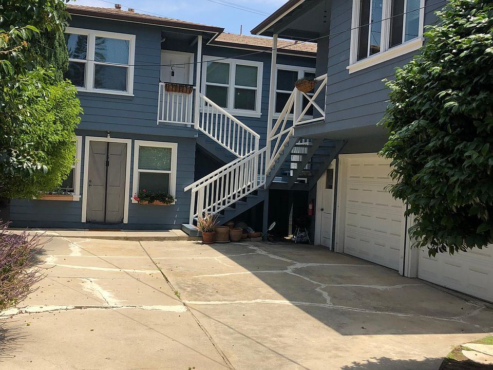 1st image of 1117 17th St APT A