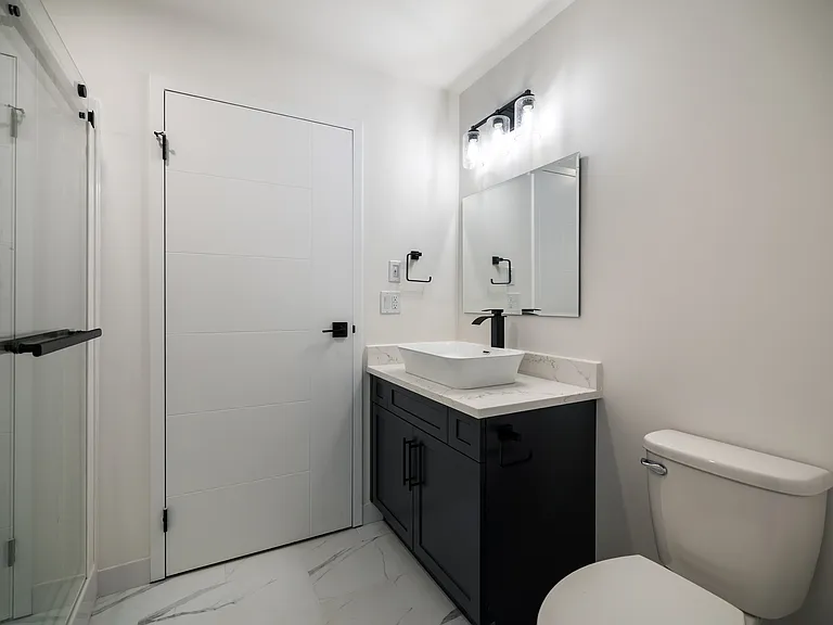 11 Merkel Manza Blvd — Photo 10
