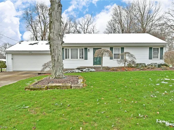 6283 Duncan Dr, Poland, OH 44514