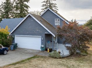 1622 S 34th St, Bellingham, WA 98229