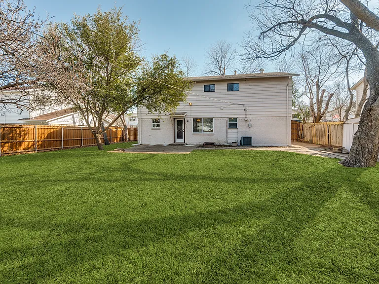 14423 Sunrose Ln — Photo 27