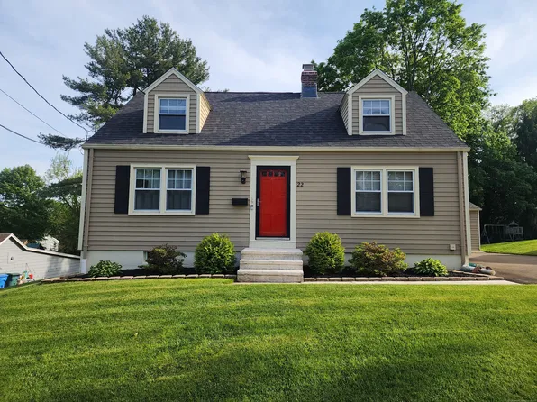 22 Cumpstone Drive, Hamden, CT 06518