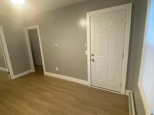 119 Wesleyan Ave #1R, Providence, RI 02907