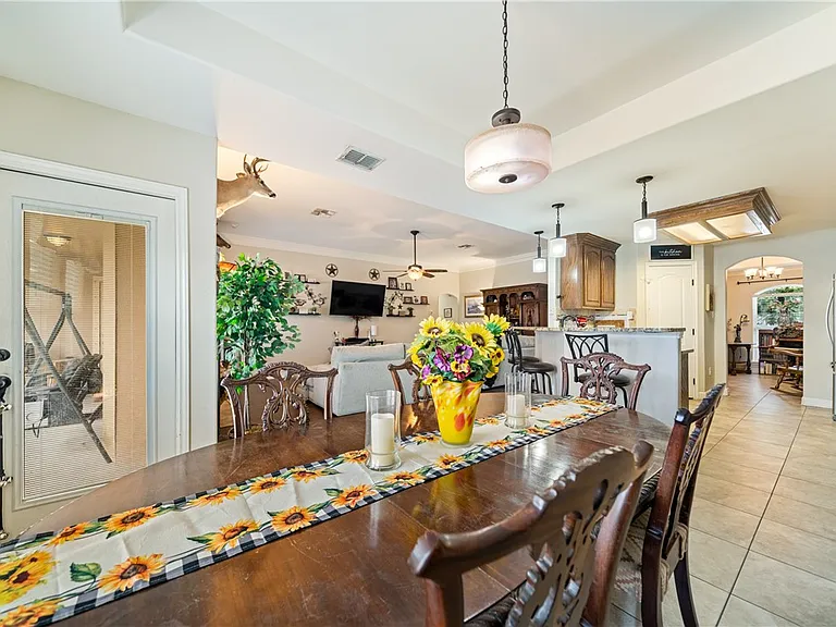 2602 Retta Dr — Photo 11