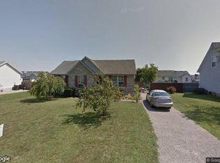 212 Dogwood Trl, Shepherdsville, KY 40165