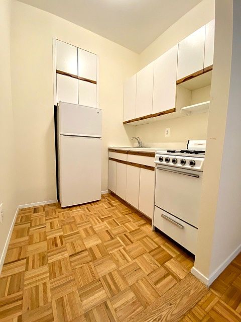1st image of 503 E 78th St APT 3F