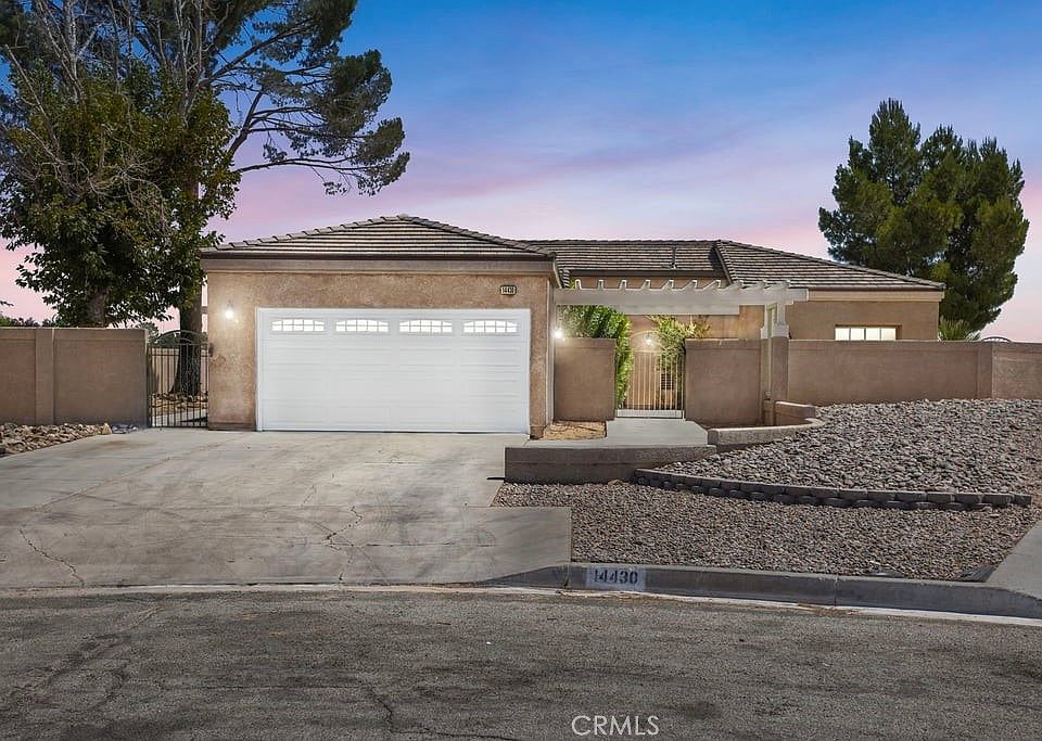1st image of 14430 Helm Ct