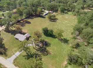 595 Lake Rd, Stonewall, LA 71078