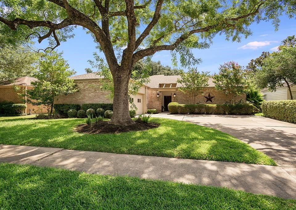 12346 Meadow Lake Dr, Houston, TX 77077 Zillow