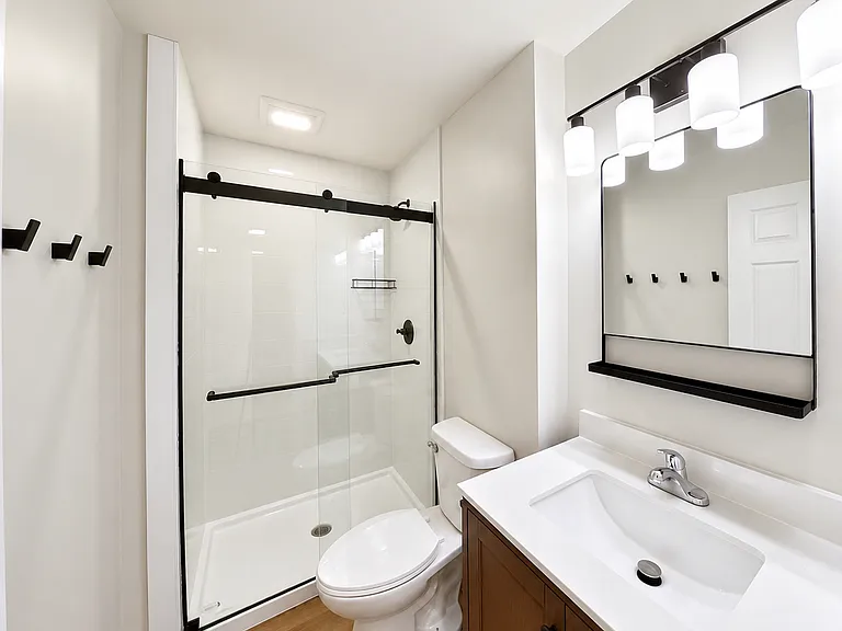 2491 Sycamore Ln #1 — Photo 6