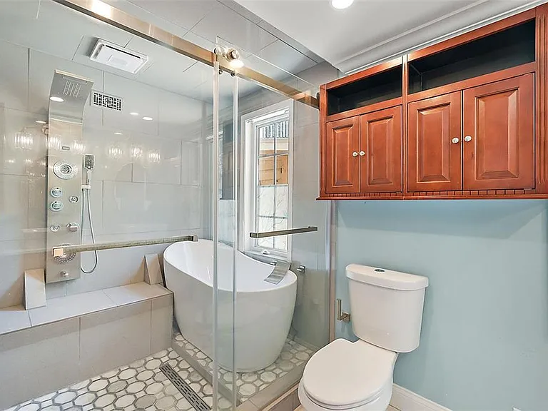507 Lakeshore Dr — Photo 19