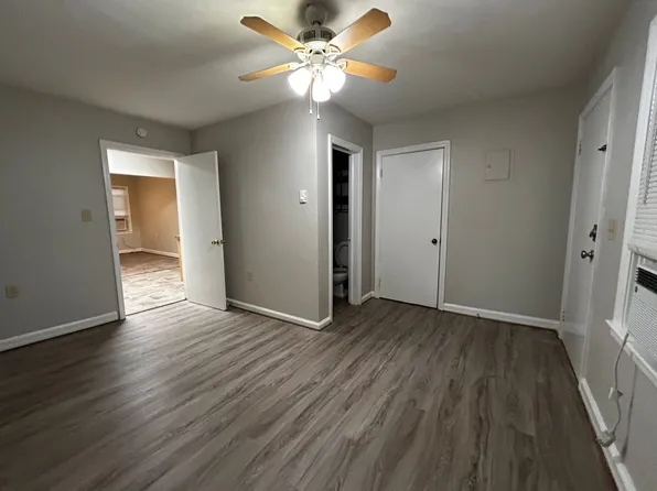 Irby Street Hexplex, 320 Irby St #330, Woodruff, SC 29388