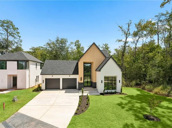 1048 Ox Bow Ct, Covington, LA 70433