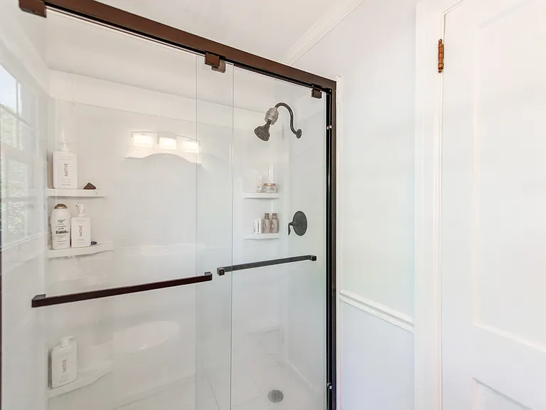 1208 Oakwood Ave — Photo 26