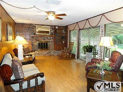 4th image of 714 Marlene Ct