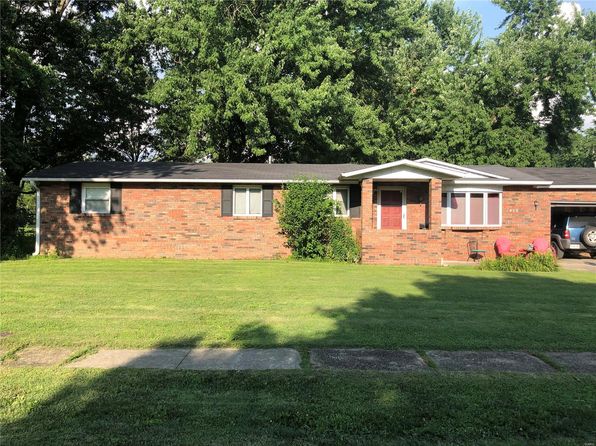 Carlinville Real Estate Carlinville Il Homes For Sale Zillow