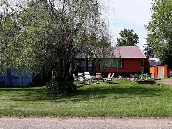 Yard maintenance, snow removal is included.