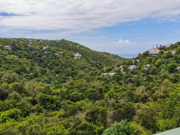 2 Beverhoudtsberg #F, Saint John, VI 00830