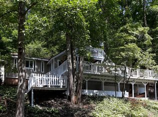 2748 Lower Bear Paw Rd, Murphy, NC 28906