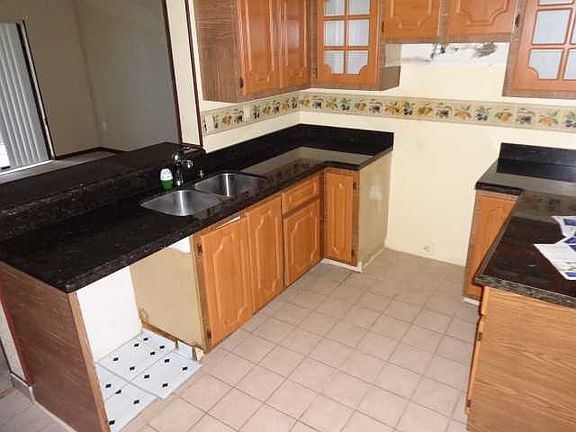 5th image of 450 Palm Cir W APT 308