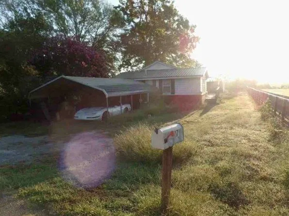 17 Lakeshore Ln, Conway, AR 72032