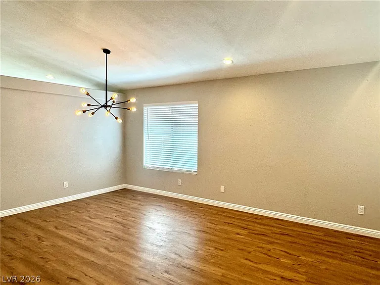 10224 Desert Wind Dr — Photo 4