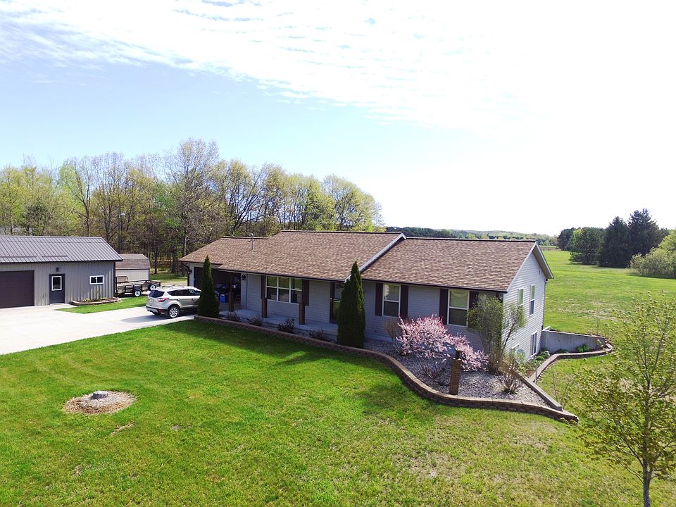 2nd image of 22720 Whitetail Ln