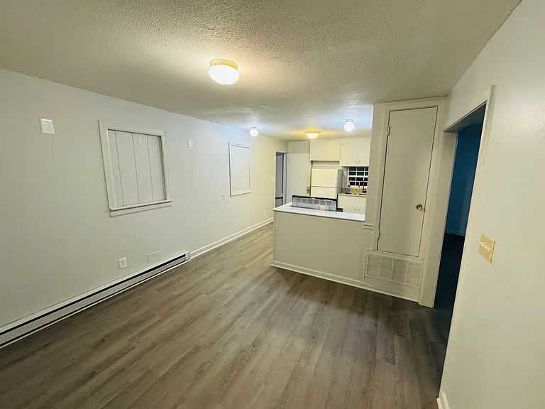 2512 Rockwood Dr — Photo 8