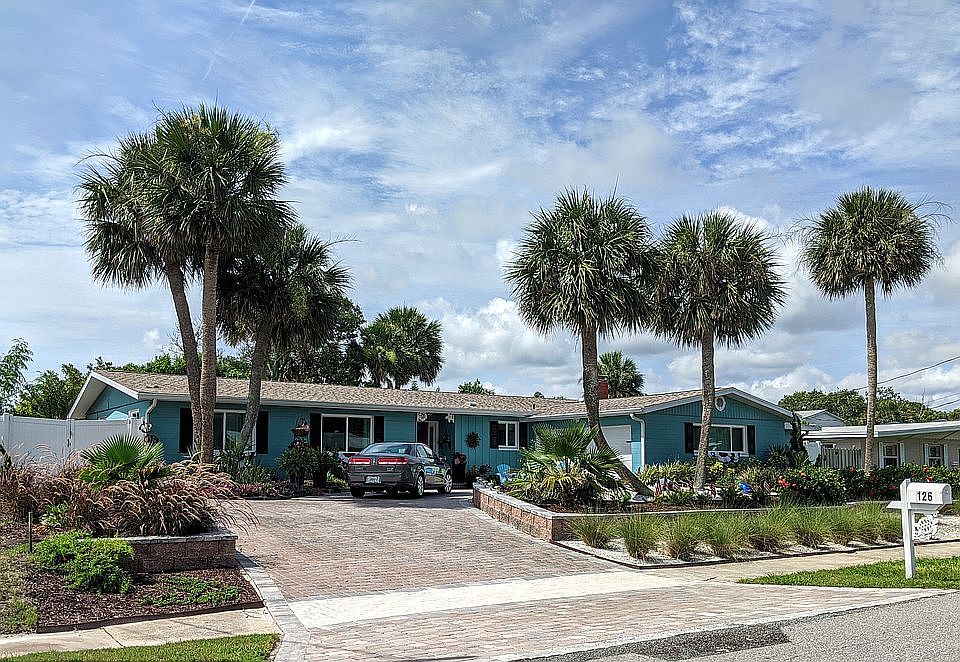 1st image of 126 River Beach Dr
