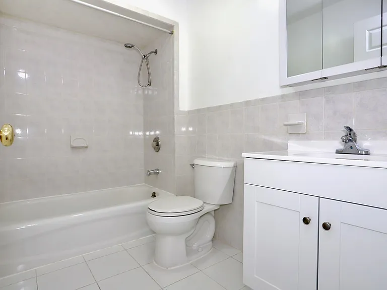 6207 Newkirk Ave #2 — Photo 18