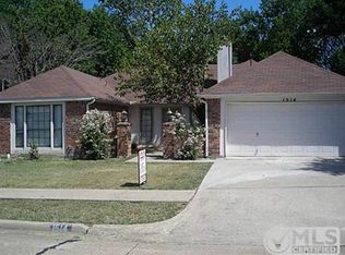 1514 Knob Hill Dr, Garland, TX 75043