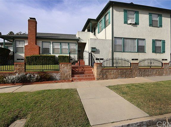 3rd image of 5355 S Harcourt Ave