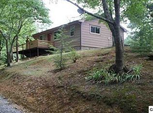 1258 Flat Creek Rd, Sevierville, TN 37876