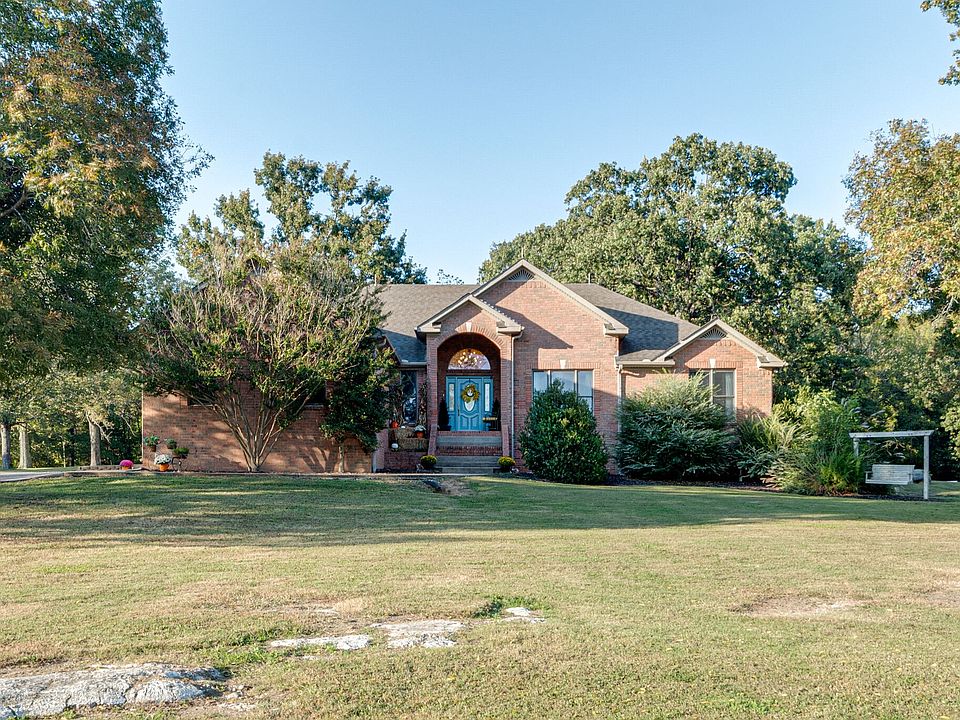 1st image of 301 Karlee Dr