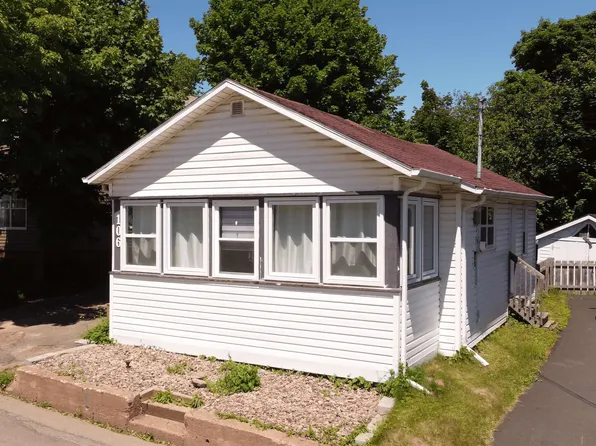 106 Spring Park Rd, Charlottetown, PE C1A 3Y4
