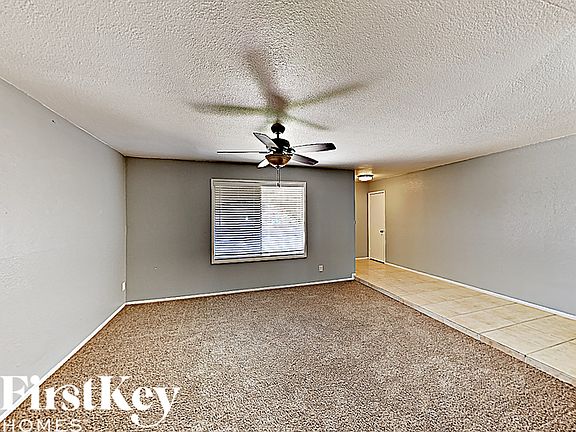 3rd image of 3830 W Anderson Dr