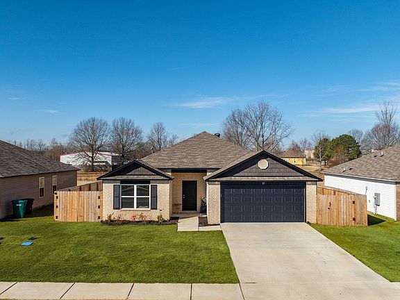 5th image of 27 Farmhouse Cir